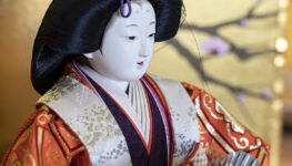 Zdjęcie japońskiej lalki cesarskiej